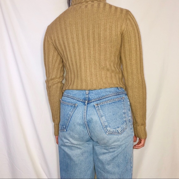 Vintage Brown Ribbed Turtleneck // XS - Picture 5 of 5